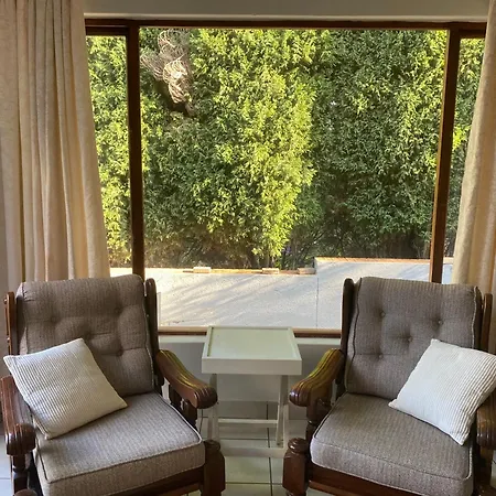 Stay In Woodhill Golf Estate Near Pretoria East Hospital Exterior photo