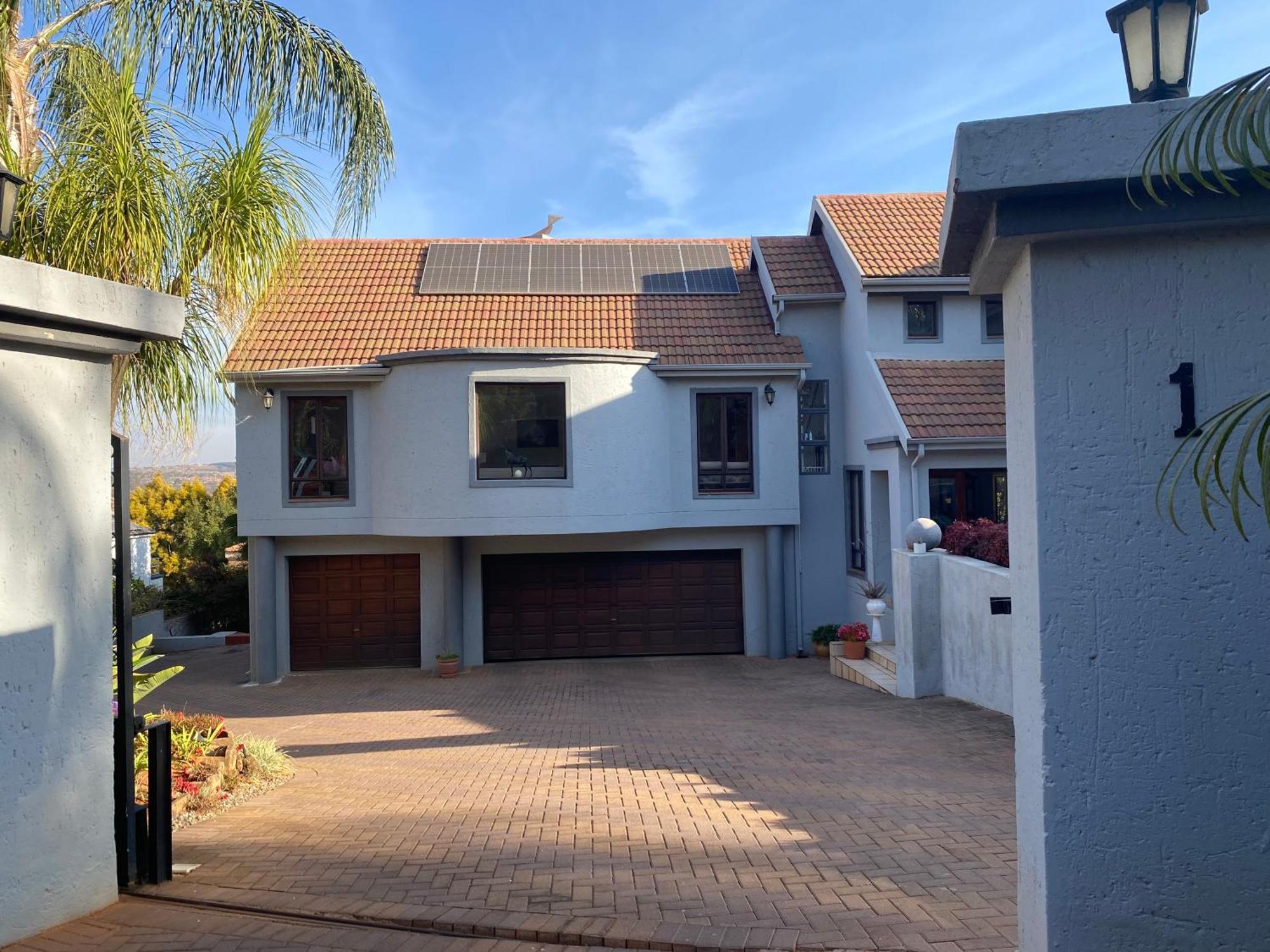 In Woodhill Golf Estate Near East Hospital Apartment *